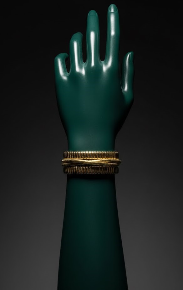 Allure Unique Bracelet & Bangles