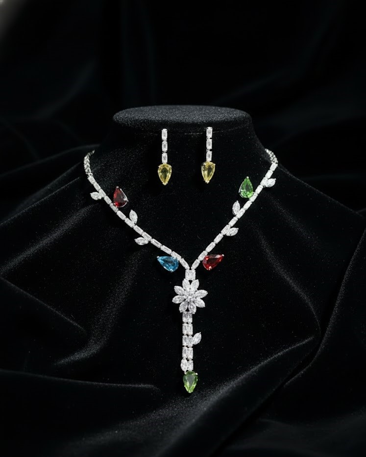 Elysian Dewdrop Necklace