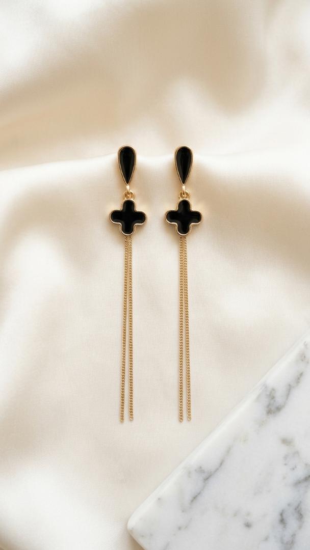 Midnight Clover Tassel Earrings
