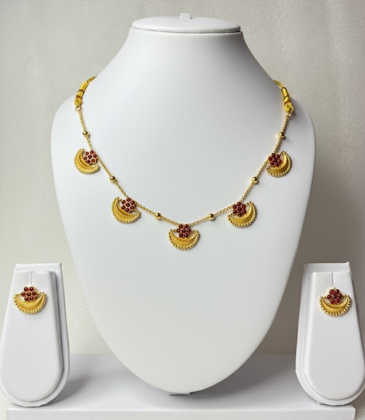 Rajwadi Crescent Charm 