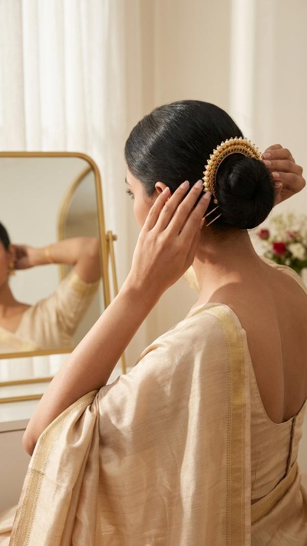 Rani Pearl Crown Pin